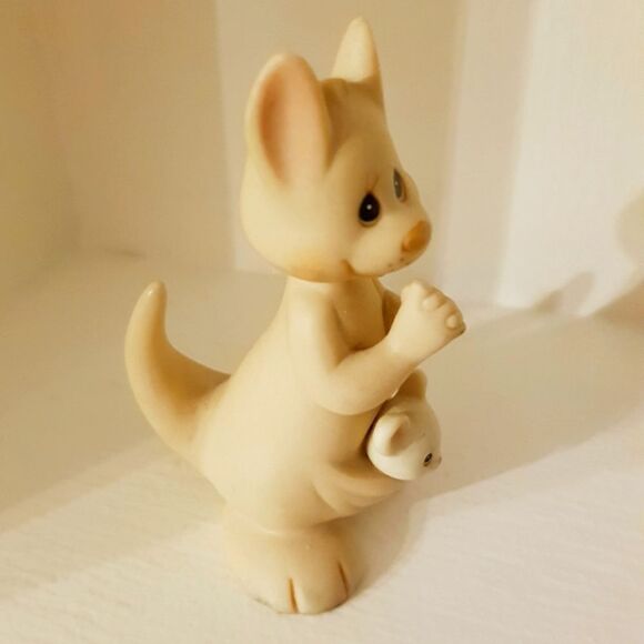 PRECIOUS MOMENTS "HELLO WORLD" ~Porcelaine Figurine *NEW 1988 ** RARE - Picture 2 of 5